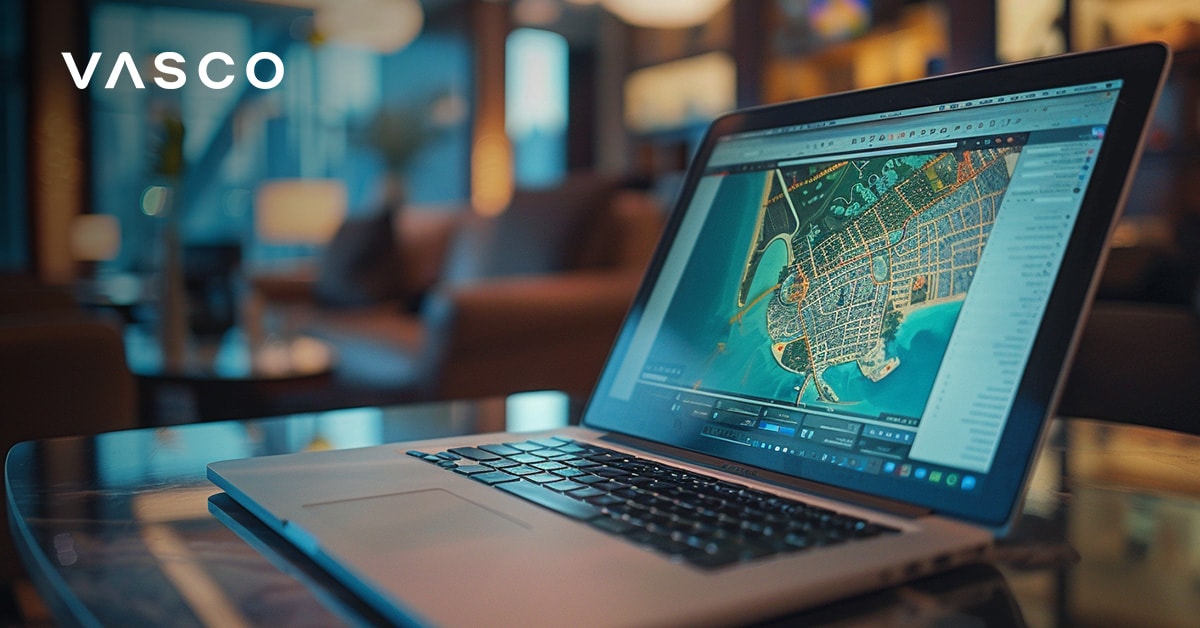 Laptop z otwartą mapą Dubaju, pokazujący planowanie podróży z Vasco